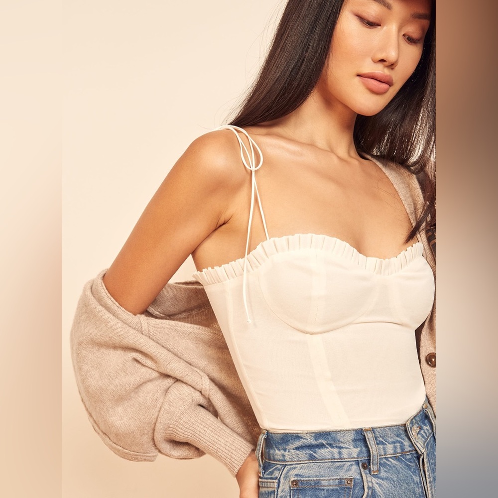 HP 🌸 Reformation Novena Top Ivory NWT